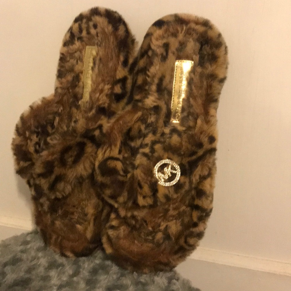 Michael Kors Cheetah Flip Flop Slippers